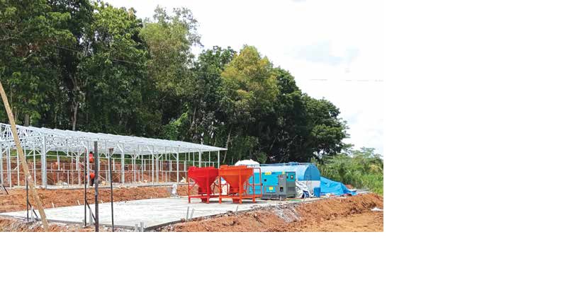 TERUS BERPROSES: Proses pembangunan Sekolah Rakyat di Desa Srigonco, Kecamatan Bantur, Kabupaten Malang mulai mengarah pada fondasi dan kerangka bangunan.