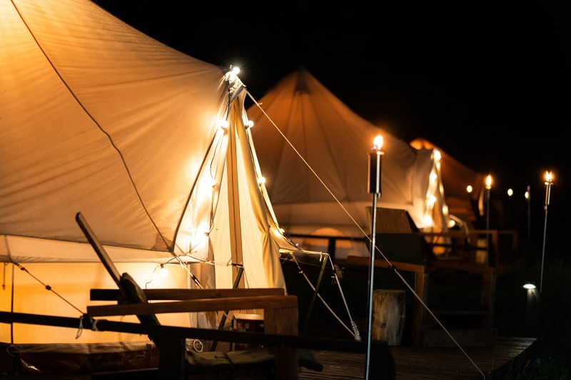 Ilustrasi Glamping di Malang Raya