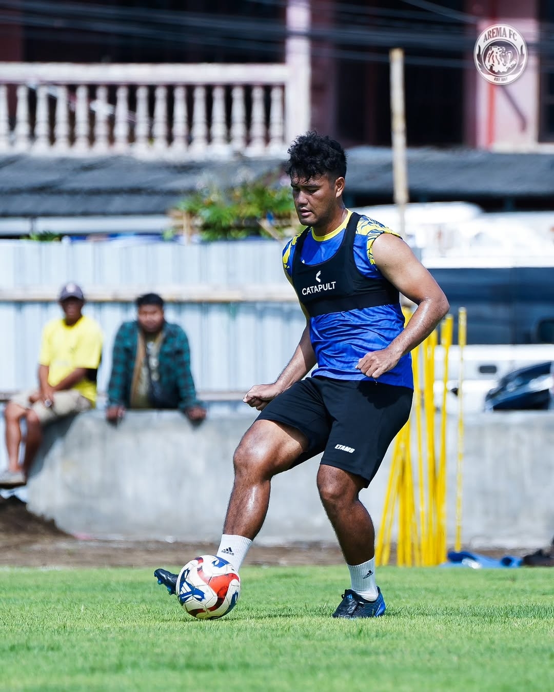 Muhammad Rafli menjalani latihan bersama Arema FC. (MO Arema FC)