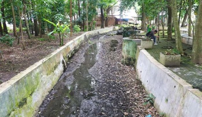 TITIK KETIGA: Hutan kota di Jalan Kediri bakal dilengkapi bozem mini untuk membantu menanggulangi problem banjir. (Darmono/ Radar Malang)