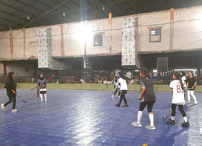 MULAI CARI ATLET: Hockey Kota Malang menggelar seleksi atlet di Lapangan Futsal SM, Kota Malang, pekan lalu.