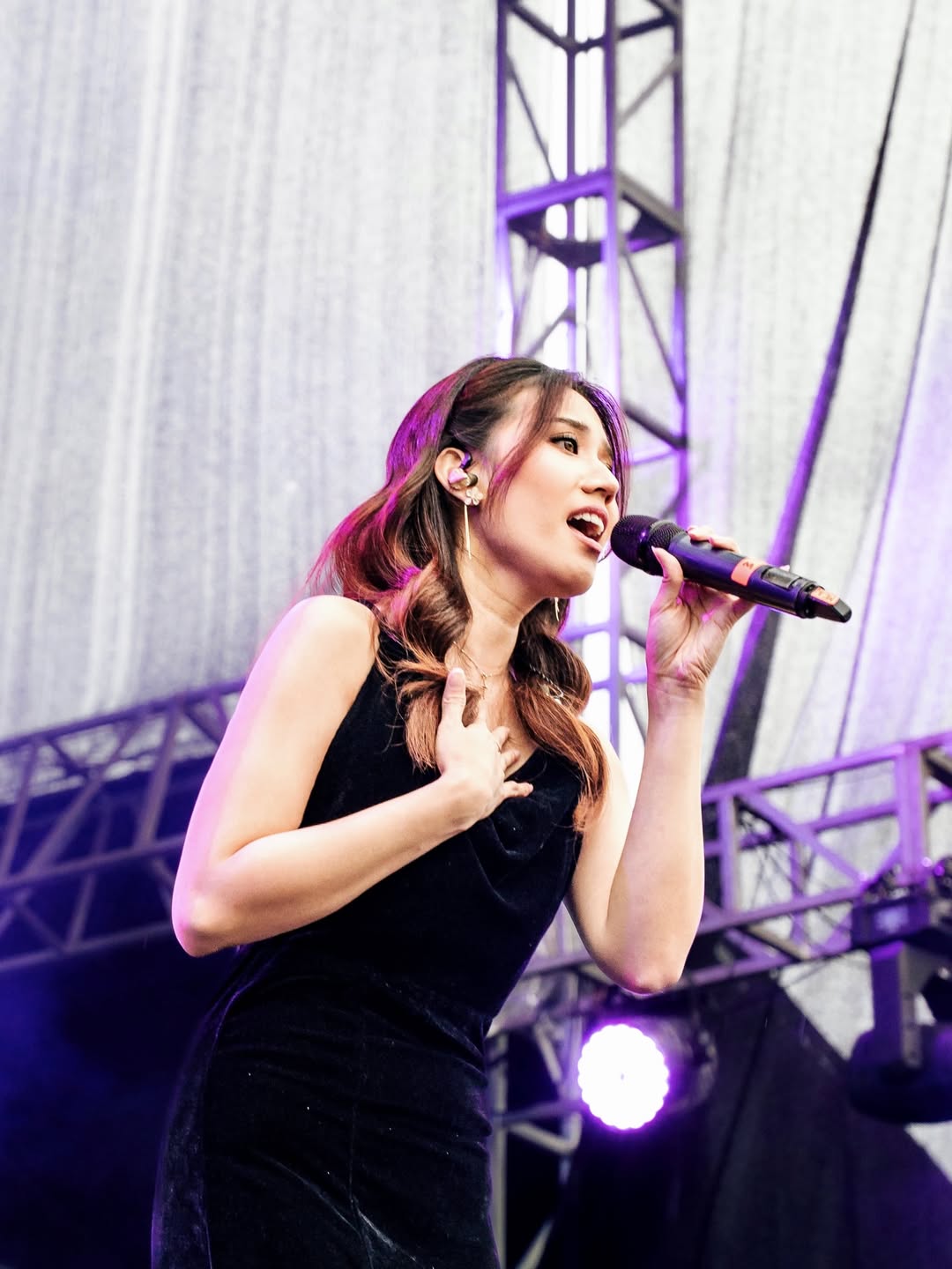 FINAL SHOWCASE: Arrcely Evina penyanyi asal Malang yang berkompetisi di Indonesian Idol 2026. (Instagram: arrcely_evina)