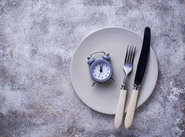 POLA HIDUP SEHAT: Memanfaatkan bulan Ramadan 2026 sebagai sarana untuk membuat tubuh menjadi lebih sehat. (Pinterest)