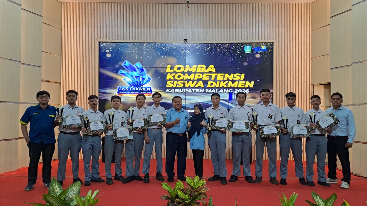 SMK MUHAMMADIYAH 1 KEPANJEN RAIH JUARA UMUM LKS DIKMEN KABUPATEN MALANG, BORONG 6 EMAS DAN 2 PERAK