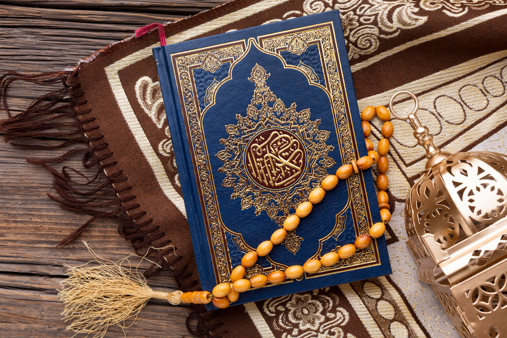 Menjaga konsistensi ibadah di bulan Ramadan penting dilakukan agar memperoleh keberkahan dari Allah SWT. (freepik)