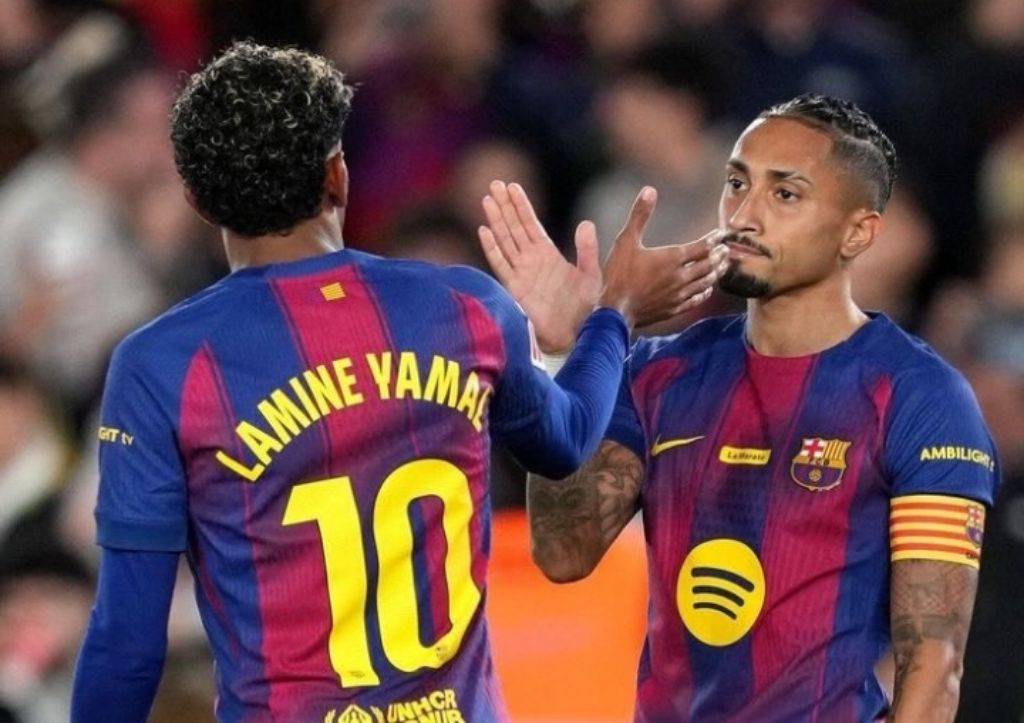 GAGAL TOTAL: Lamine Yamal dan Raphinha tak mempu menolong Barcelona dari kekalahan saat melawat ke kandang Girona, dini hari tadi (17/2).