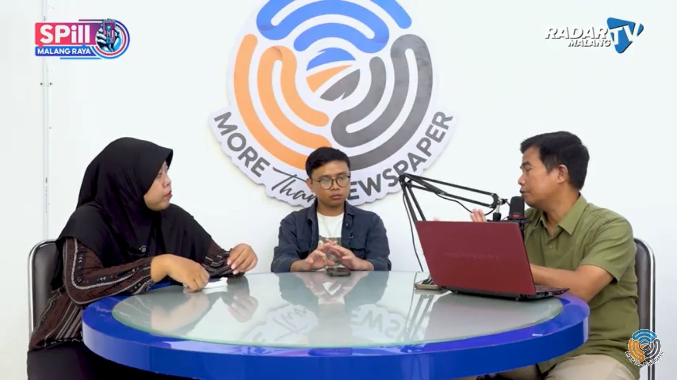 Obrolan podcast SPill Malang Raya tentang becak listrik. (tangkapan layar YouTube)