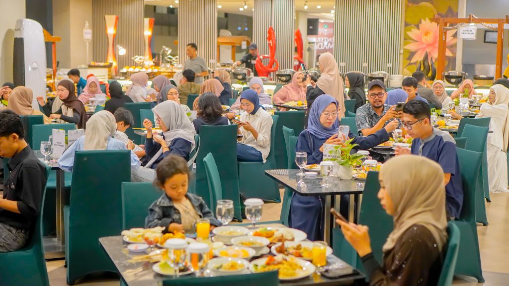 LENGKAP: Savana Hotel &amp; Convention Malang menghadirkan promo spesial bertajuk &ldquo;Lentera Ramadan&rdquo;.
