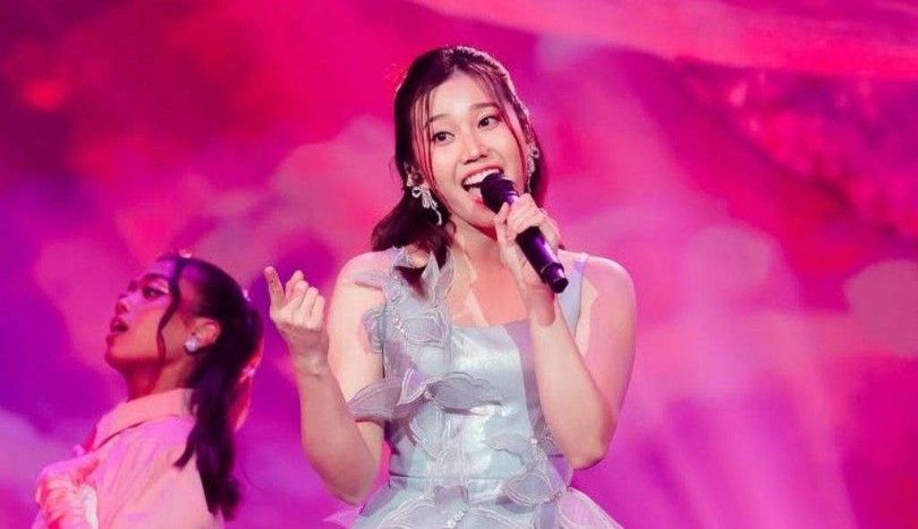 CANTIK: Arrcely sempat berada di persimpangan: melanjutkan training sebagai trainee agensi Korea atau mengejar pendidikan kedokteran gigi.