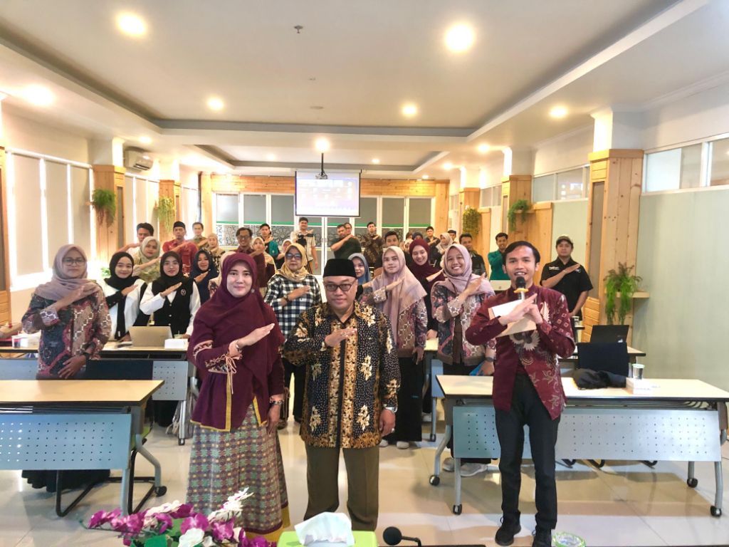 SINERGI:;Kehadiran Kepala Halal Center UNISMA, Prof. Novi Arfarita, Ph.D, dalam Rapat Koordinasi Nasional (Rakornas) LP3H UNISMA yang berlangsung di Jakarta pada 2&ndash;4 Februari 2026. 