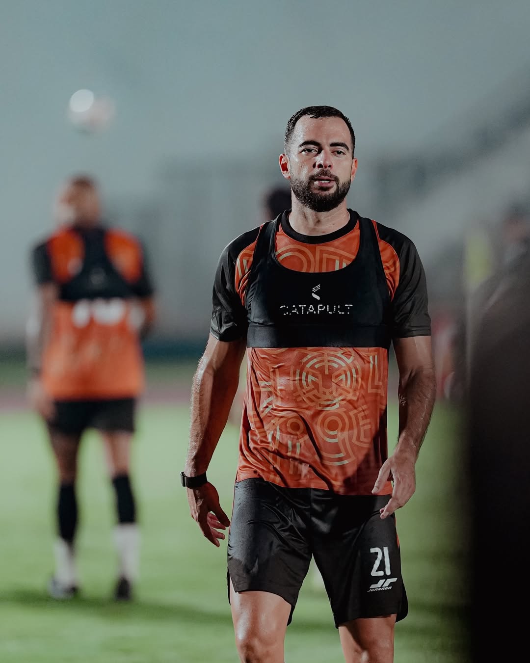 SIAP TANDING: Bek senior Persija Jakarta Jordi Amat manfaatkan sisa hari latihan jelang laga melawan Malut United nanti malam. (Instagram @persija)