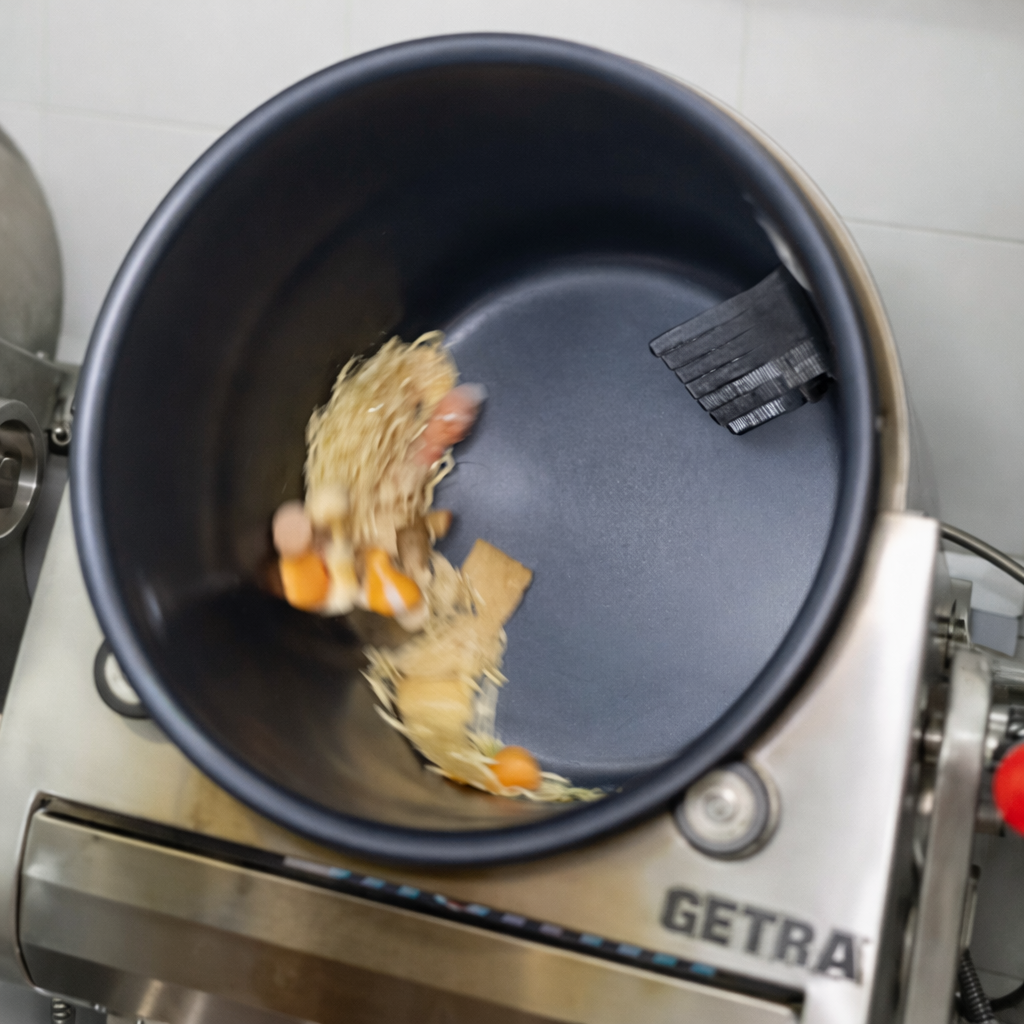 Gambaran robot oseng yang dimiliki SETUMPUK. (Instagram: setumpuk.stirfry)