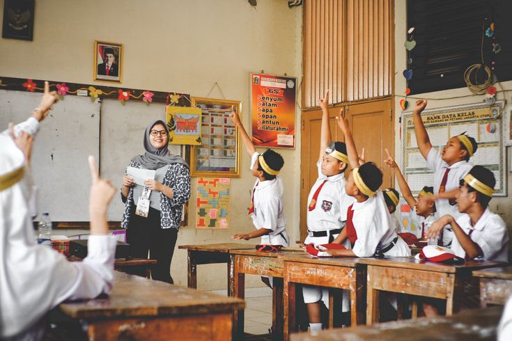 PENGUATAN KARAKTER: 7 Kebiasaan Anak Indonesia Hebat diyakini mampu menumbuhkan energi positif sebelum melakukan aktivitas pembelajaran. (Pinterest)