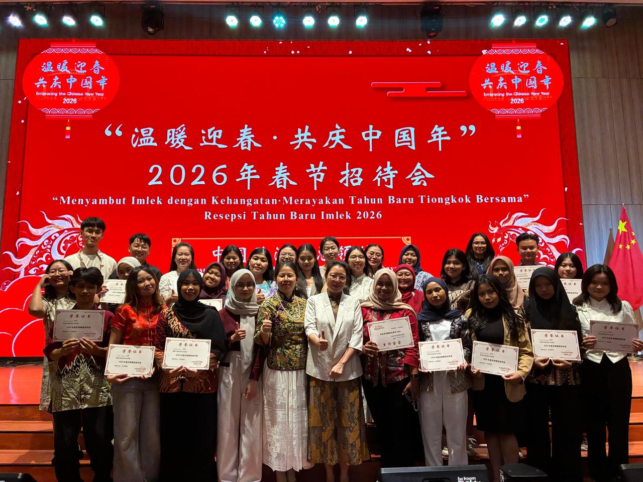 Empat Mahasiswa Ma Chung Raih Beasiswa Konjen Tiongkok dan Confucius Institute