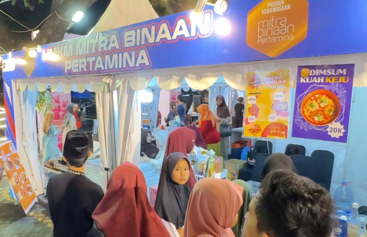 MENARIK: Bazaar Al-Madinah tidak hanya menjadi pusat aktivitas masyarakat selama Ramadan, tetapi juga berperan sebagai ruang penguatan ekonomi lokal dengan memberikan peluang peningkatan pendapatan.