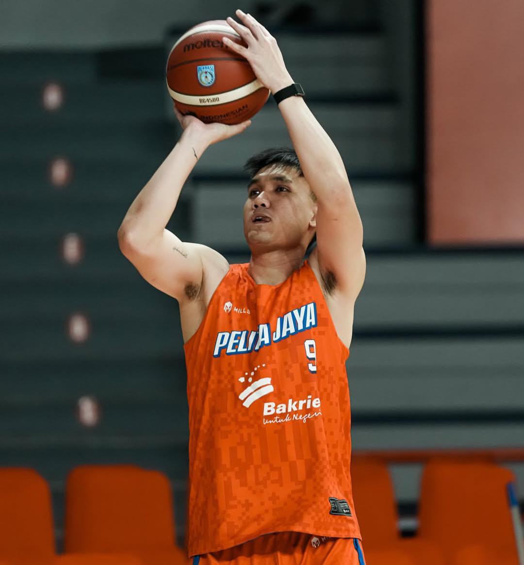 Pelita Jaya Basketball Jakarta berhasil meraih kemenangan 91&ndash;60 atas Rajawali Medan pada lanjutan Indonesia Basketball League 2026 dan tetap kokoh di puncak klasemen. (Instagram @pelitajayabasketball)
