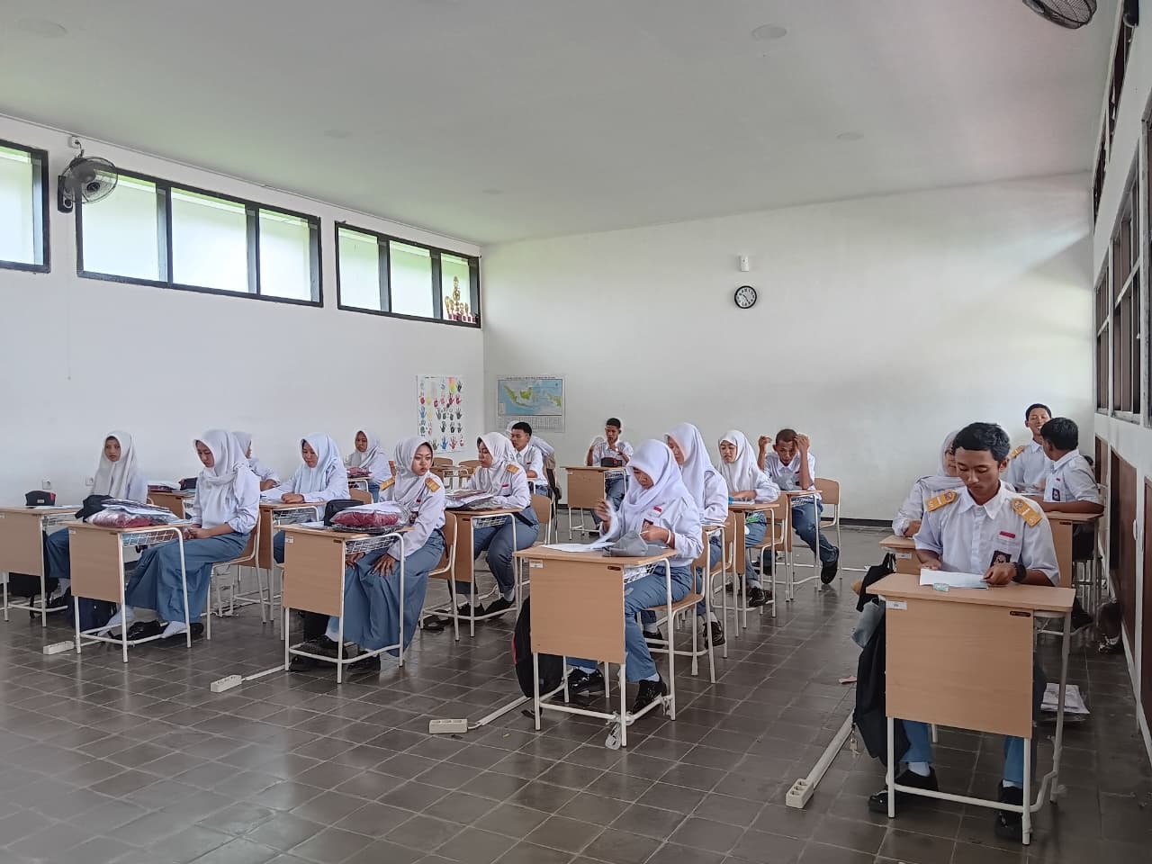 KUALITAS PENDIDIKAN: Siswa-siswi menjalani proses belajar mengajar di Sekolah Rakyat Terintegrasi (SRT) 47 Malang, Singosari.