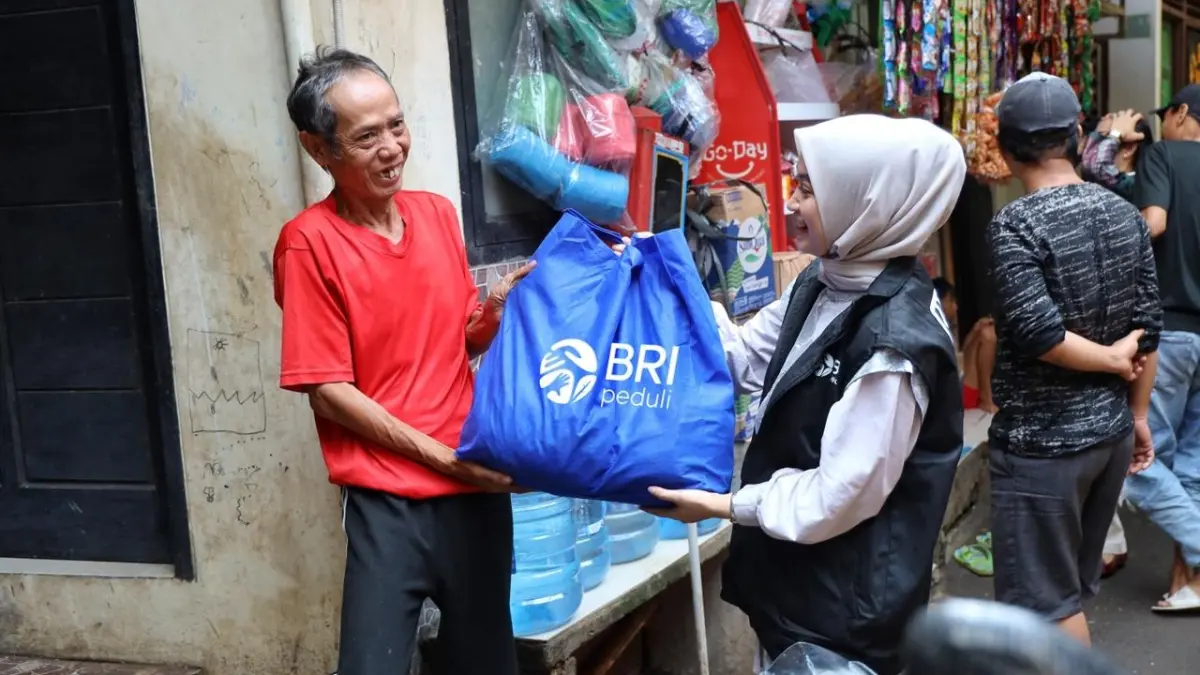 BRI menyalurkan 279 ribu paket sembako dan menyantuni 8.500 anak yatim saat Ramadan 2026. (BRI for Radar Malang)