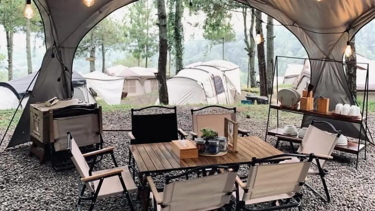 Camping estetik anti ribet dengan Batu Campsite. (Instagram @batu_campsite)