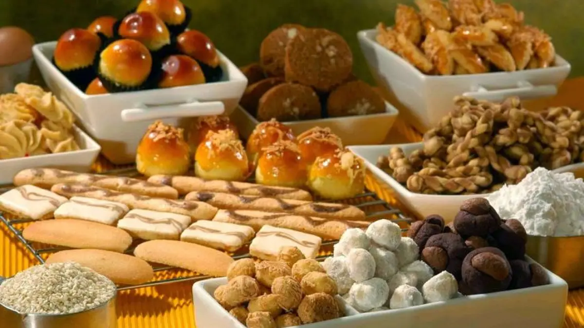 Manisnya kue, manisnya momen bersama keluarga. (Pinterest/Arya Azhari)