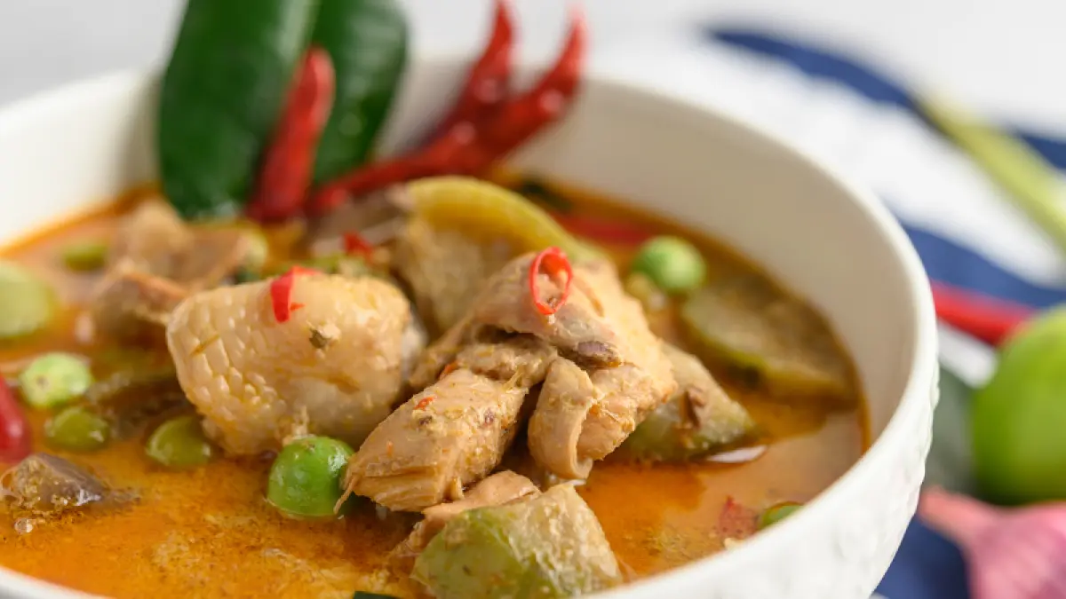 Opor ayam. (Freepik)
