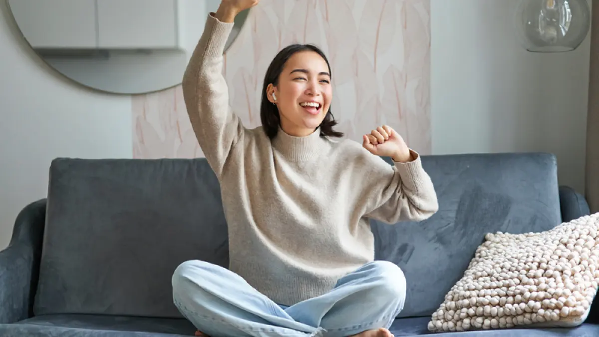 Selalu ingin menyenangkan orang lain bisa berdampak pada kesehatan mental. Kenali tanda people pleaser dan jaga diri tetap sehat. (Freepik)