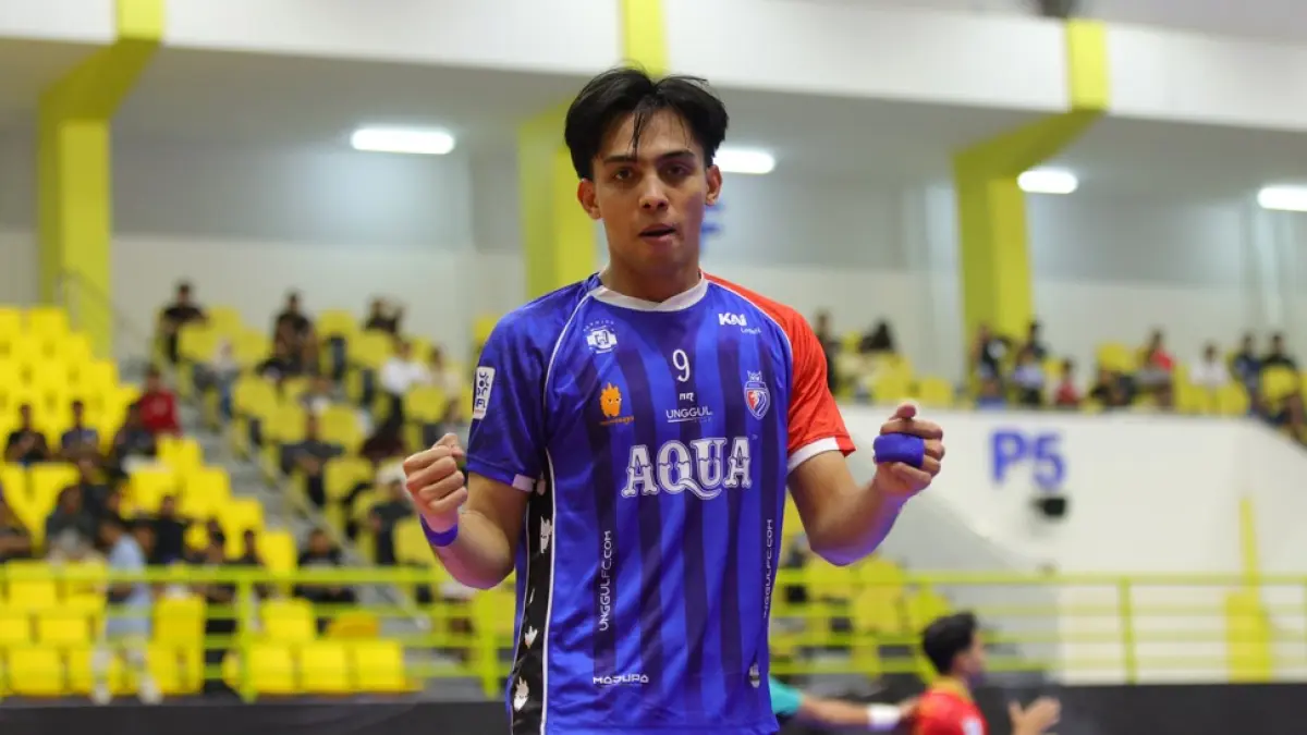 TAJAM: Wais Alkarni merayakan gol ke gawang Asahan Allstar dalama laga PFL Series Banjarbaru, Sabtu lalu (28/3). (Foto: MO Unggul FC Malang).