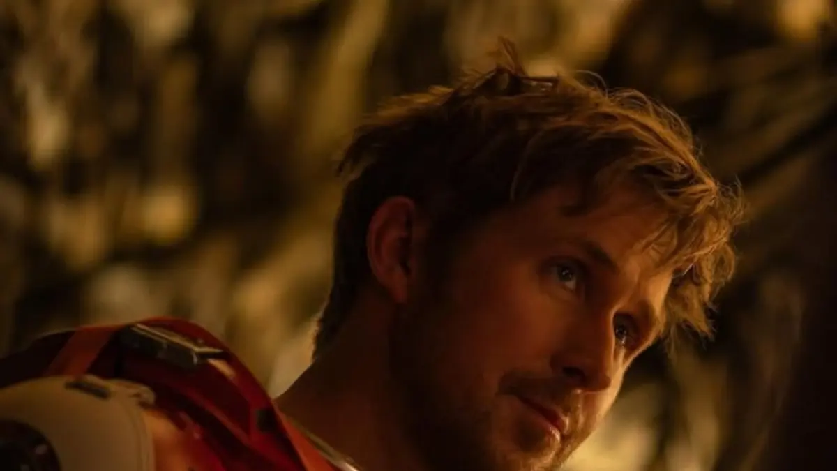 MENARIK: Ryan Gosling yang memerankan seorang guru jenius di Project Hail Mary yang mendapat tugas menyelamatkan bumi dengan mencari planet dengan bintang lain, selain matahari di luar angkasa.