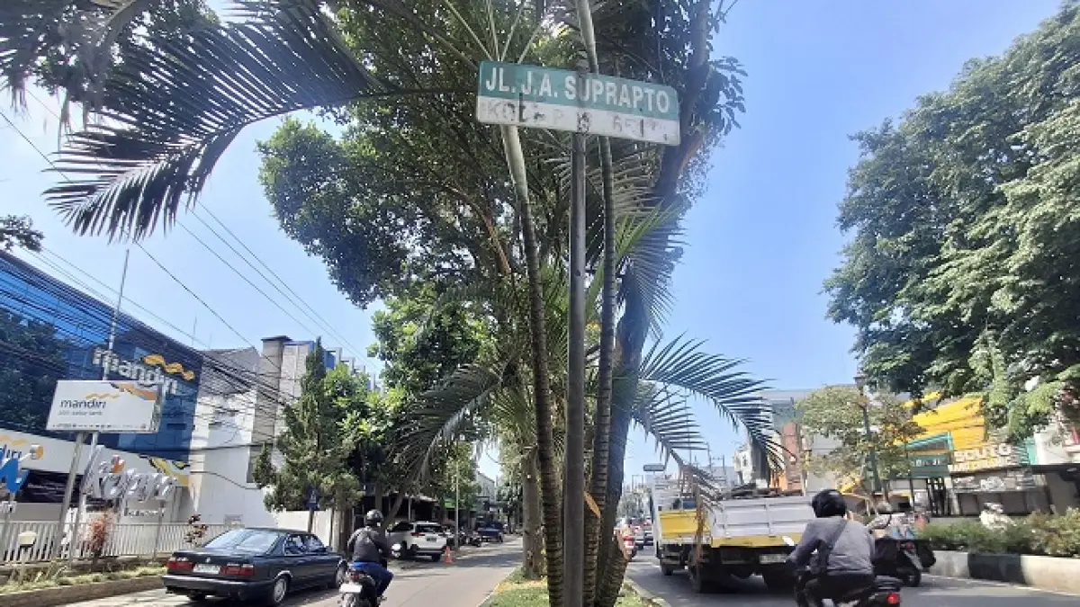 TUNGGU TANDA TANGAN KONTRAK: Penyesuaian lalu lintas bakal dilakukan di Jalan Jaksa Agung Suprapto ketika proyek drainase mulai berjalan, sekitar Juni nanti. (Nabila Amelia / Radar Malang)