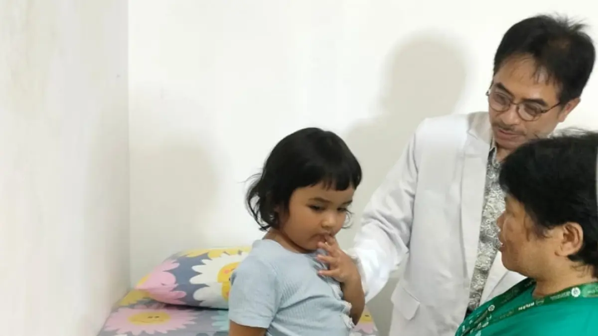 RAMAH: Tim medis dari RSIA Melati Children Hospital Malang mampu memberikan layanan yang nyaman sehingga anak-anak tidak merasa takut. 
