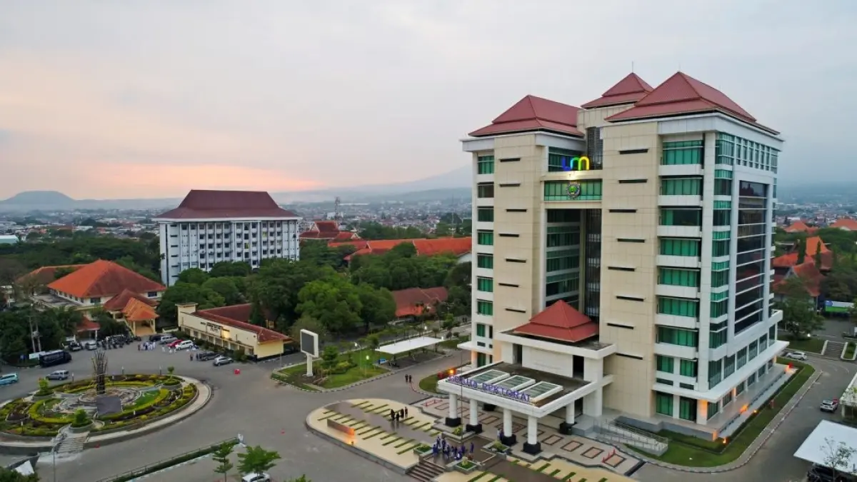 SELEKSI MANDIRI: UM membuka banyak jalur seleksi mandiri untuk calon mahasiswa baru yang ingin berkuliah di kampus pendidikan ini. (um.ac.id)