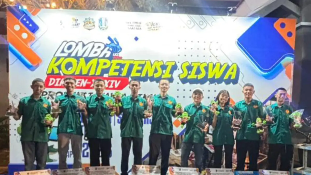 UNGGUL: Seluruh siswa SMK PGRI 3 Malang penyumbang Juara Umum LKS Jatim untuk Kota Malang selama 8 tahun berturut-turut.