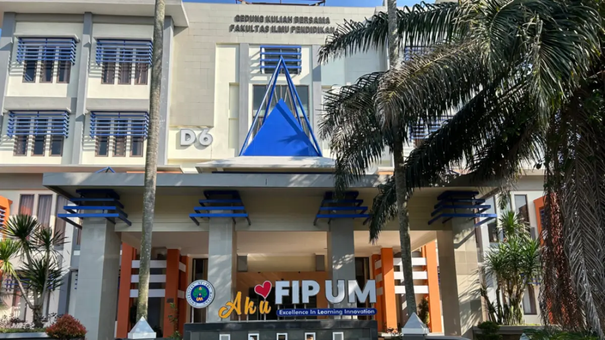 FIP UM: Merupakan salah satu fakultas tertua dan terkemuka di UM, yang berfokus pada keilmuan kependidikan dan keguruan. (fip.um.ac.id)