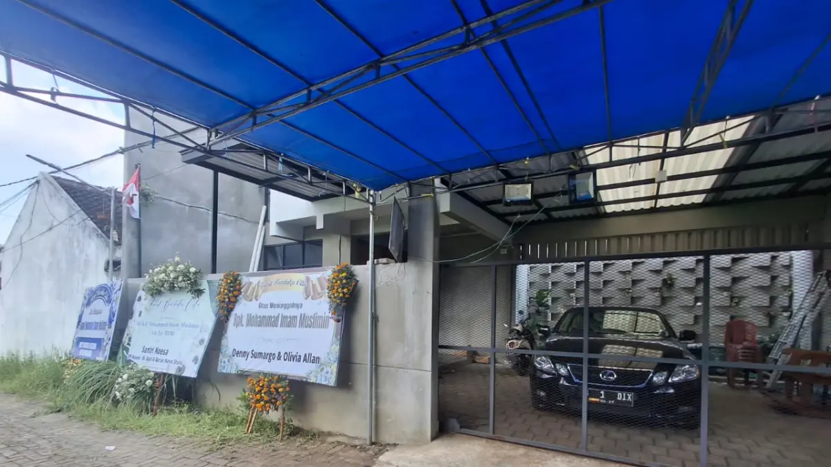 Suasana rumah duka Yai Mim. (Nabila Amelia/Radar Malang)