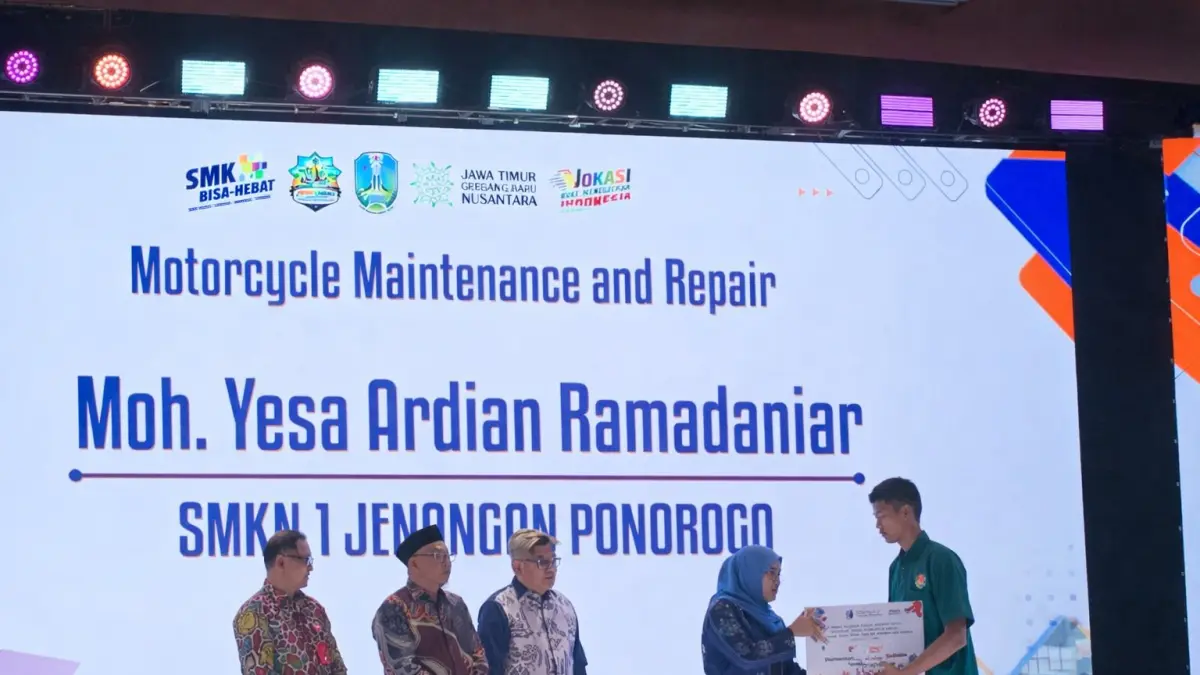 PRESTASI: Apresiasi bagi siswa TSM Honda asal SMKN 1 Jenangan.