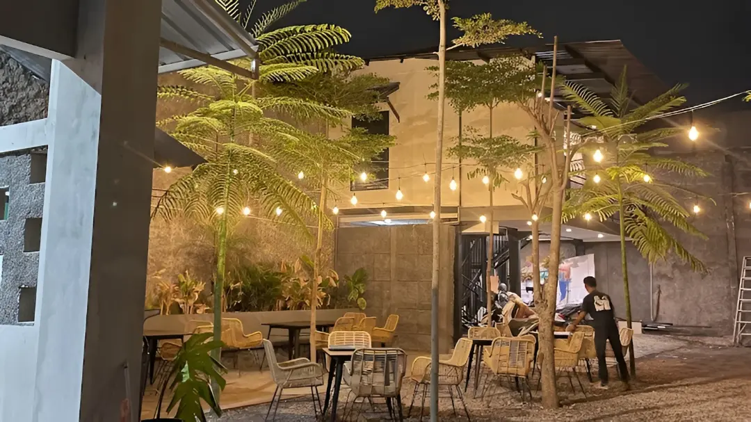 Tampilan Outdoor Hambee Coffe Malang. (Radifa / Google Maps)