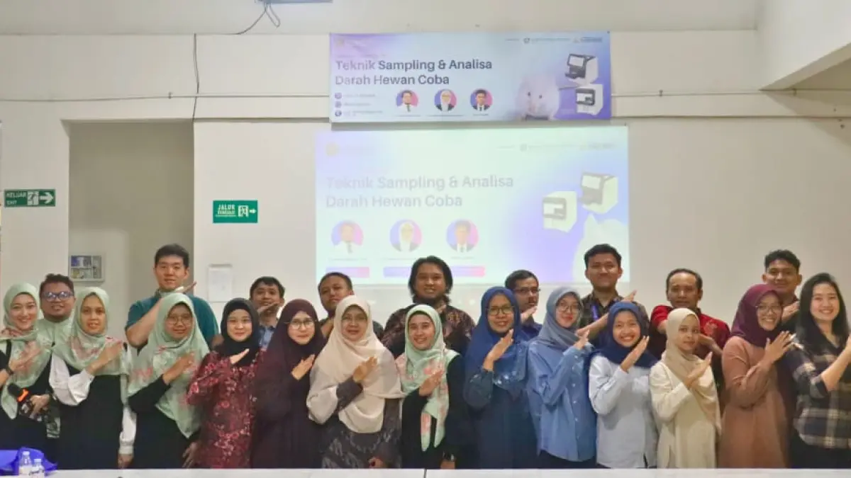 TERPADU: Fakultas Kedokteran Gigi Universitas Brawijaya (FKG UB) menyelenggarakan kegiatan seminar dan hands-on bertajuk Teknik Sampling dan Analisa Darah Hewan Coba 11 Apri lalu.