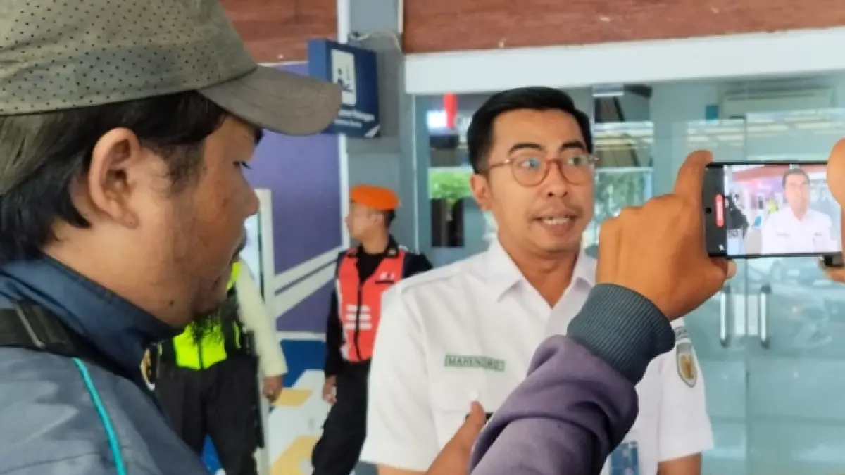 BERI KETERANGAN: Manager Humas KAI Daop 8 Surabaya Mahendro Tran Bawono. KAI Humas Daop 8 Surabaya for Radar Malang