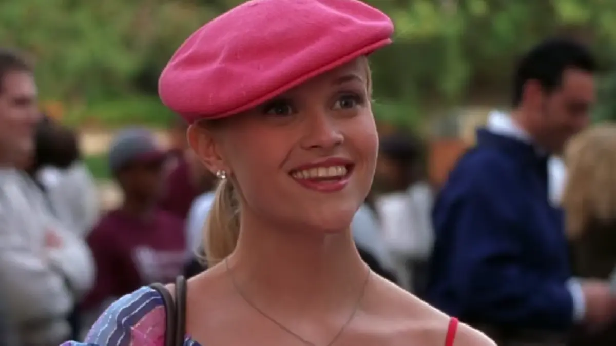 Elle Woods dari Film Legally Blonde