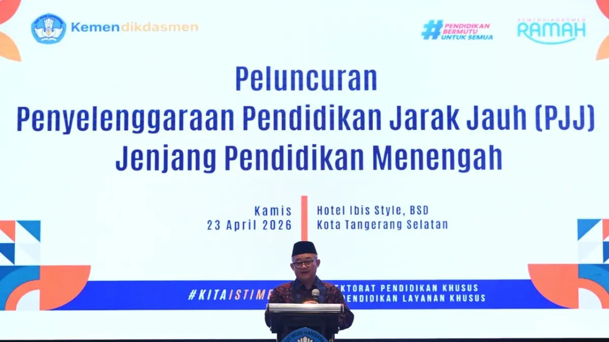 RESMIKAN PROGRAM PJJ: Mendikdasmen resmi meluncurkan Pembelajaran Jarak Jauh bagi para ATS. (Dok. Kemendikdasmen)