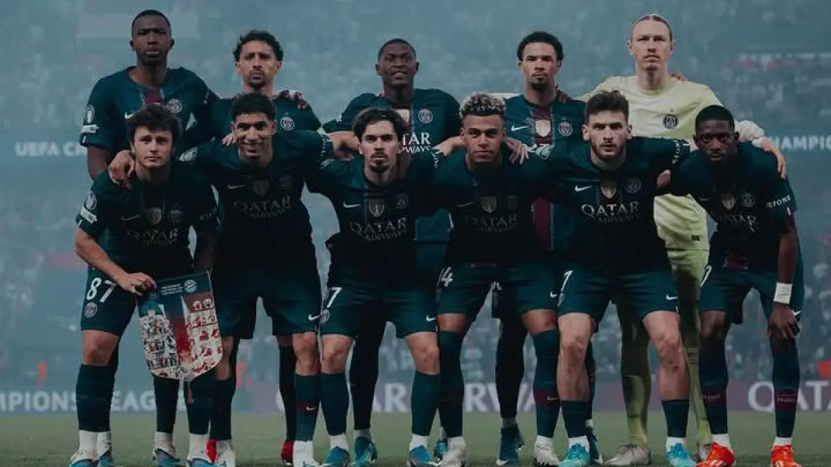 PSG vs Bayern Munchen di leg pertama semifinal Liga Champions 2025/2026 berakhir dramatis. Menang 5-4 di Parc des Princes. (Instagram @psg)