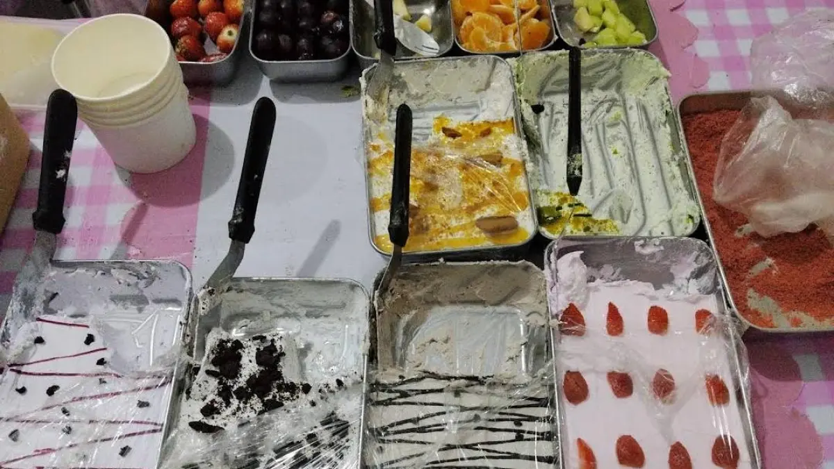 Nikmati aneka mochi unik dan menarik di Omy Mochi. (Andika Fito / Google Maps)