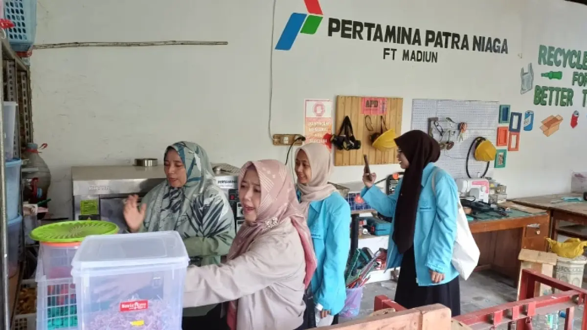PEDULI: Program Kampung Iklim (Proklim) Pesanggrahan.
