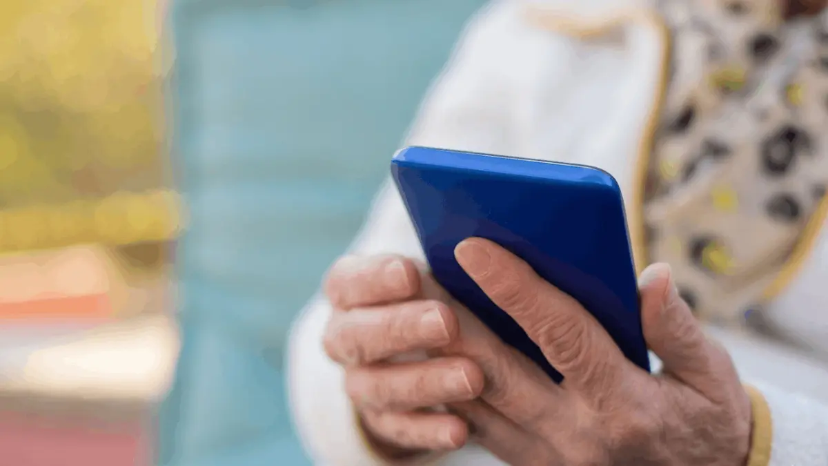 Kebiasaan Scroll HP di Pagi Hari, Sepele Tapi Bisa Merusak Otakmu (Source: Pexels/ @KampusProduction)