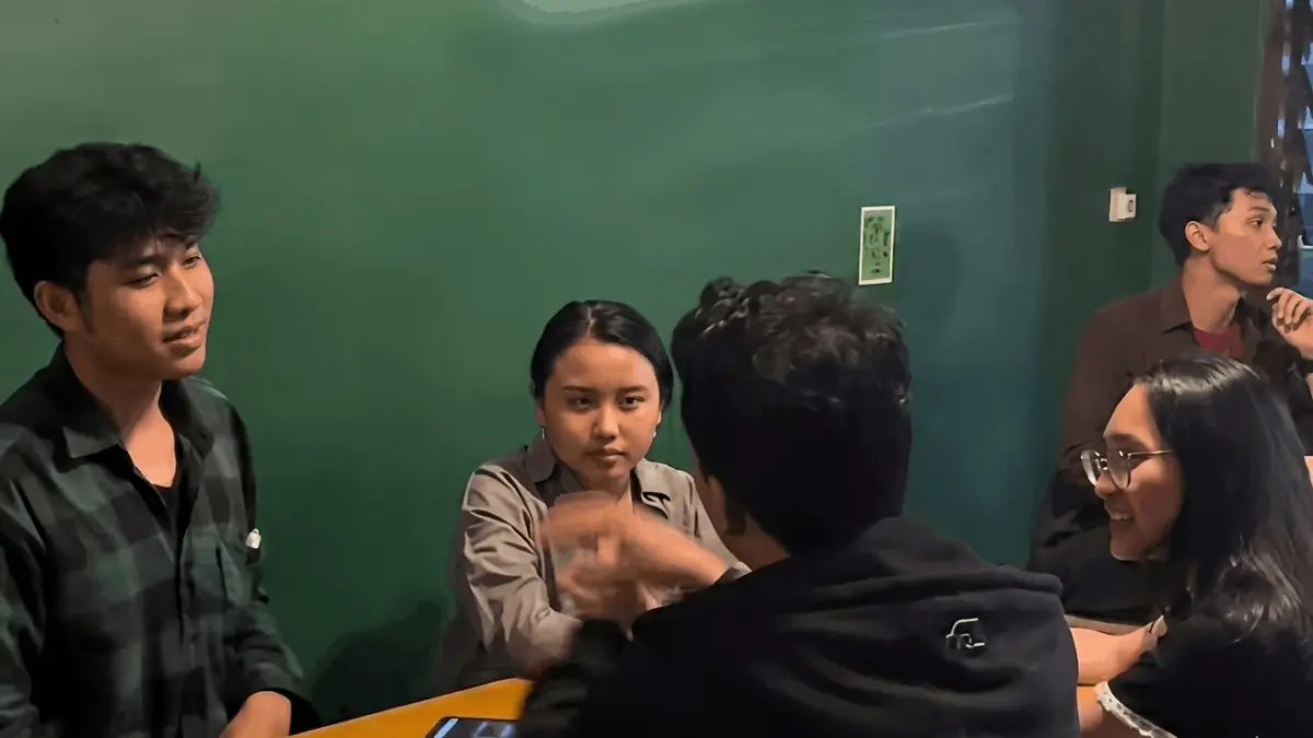 Suasana komunitas English Cafe (Source: TikTok/@Englishcafemalang)
