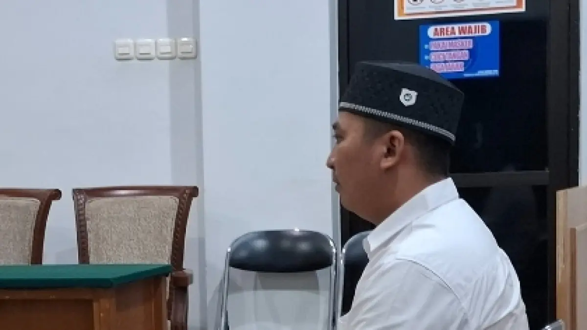 DUGAAN PENGGELAPAN: Briptu Ramadhan Wahyu Kurnia Putra menjalani persidangan di Pengadilan Negeri (PN) Kepanjen kemarin (8/5).&nbsp;BIYAN MUDZAKY HANINDITO / RADAR KANJURUHAN