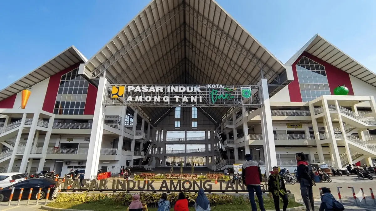 Pasar Induk Among Tani. (Tugumalang / Google)