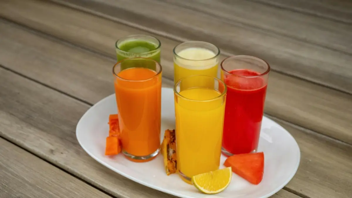 Jangan Terkecoh, Ini Bahaya Processed Juice yang Beda Jauh dari Jus Buah Segar (Source: Pexels/@Allan González)
