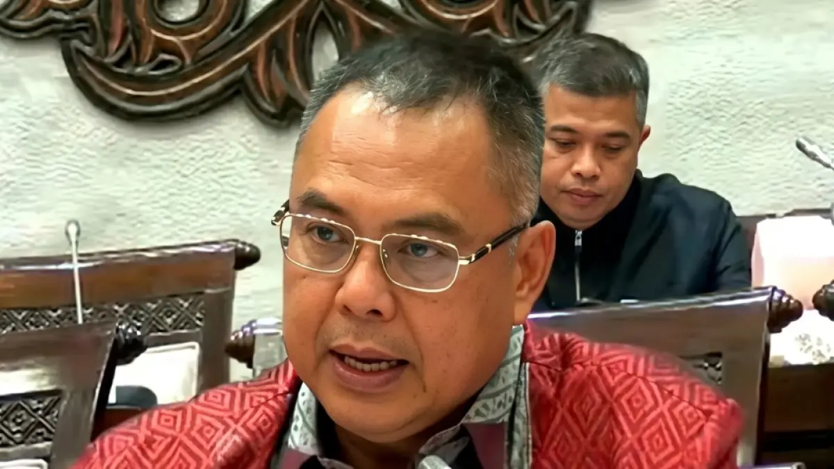 TEGANG: Komisi XI DPR RI Cecar Gubernur BI Soal Melemahnya Rupiah Pada Senin, (18/05/2026). (Sumber: TNP Parlemen)