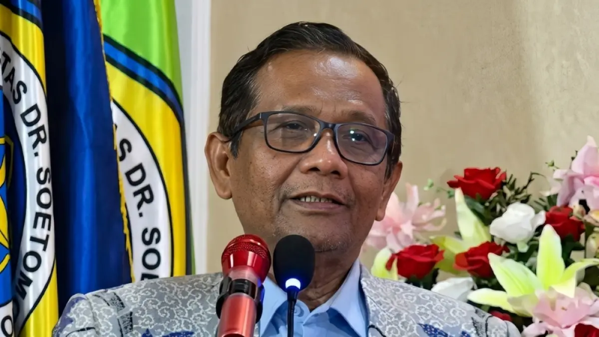 MINIM BUKTI: Mahfud MD Sebut Kasus Korupsi Chromebook Masih Minim Bukti, Serta Dakwaan Tersangka Terkesan Dipaksakan. (Sumber: Istimewa)